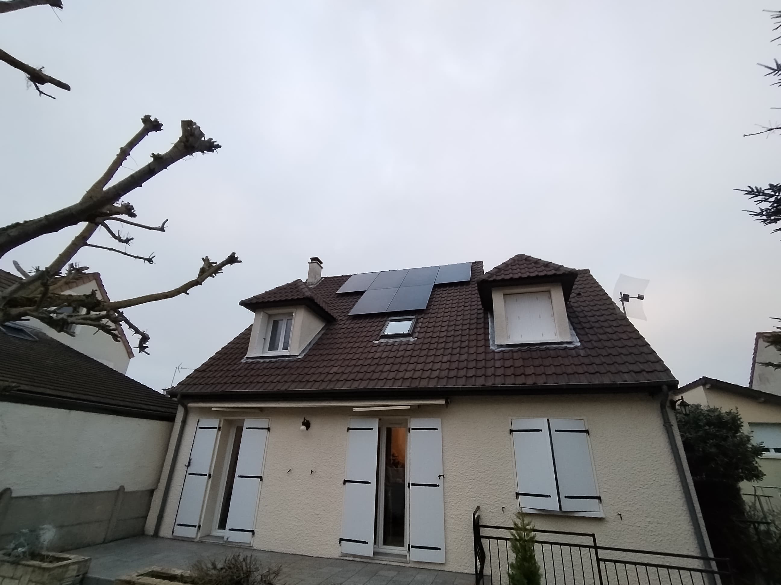 Installation photovoltaïque de 3.0 kWc à Les Clayes-sous-Bois