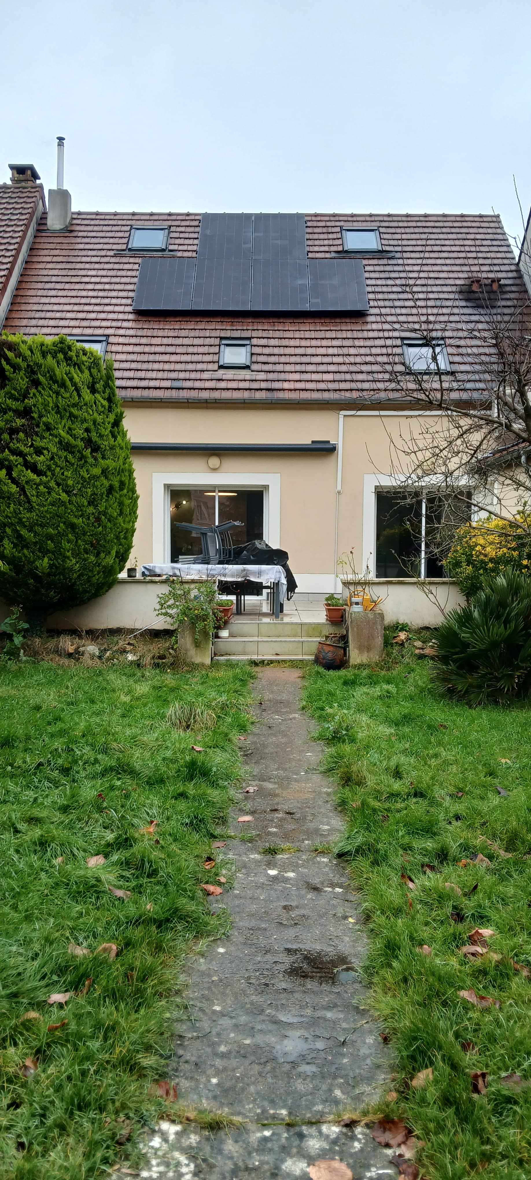 Installation photovoltaïque de 7.0 kWc à Sainte-Geneviève-des-Bois