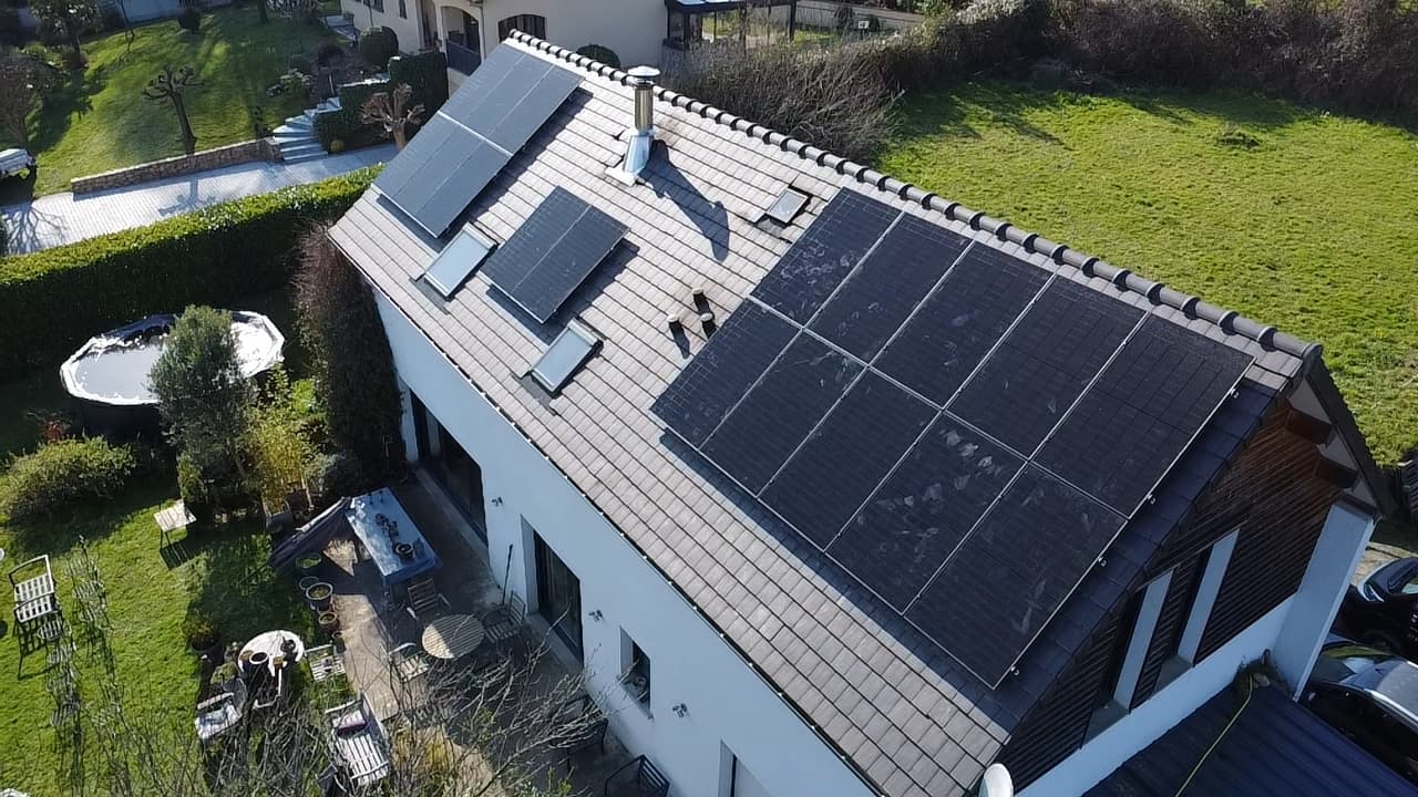 Installation à Poueyferré