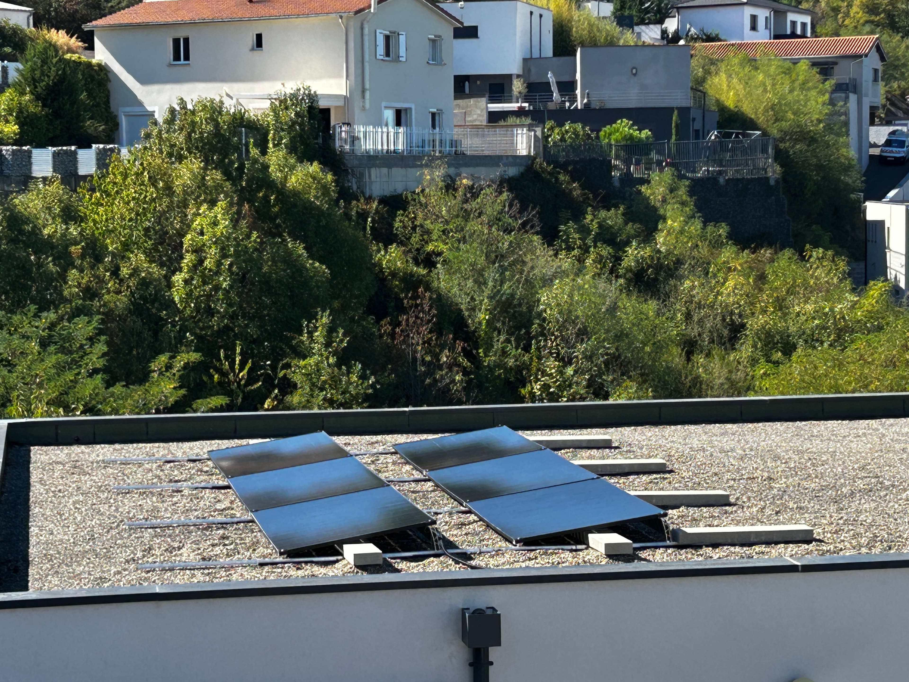 Installation photovoltaïque de 3.0 kWc à Saint-Genest-Lerpt
