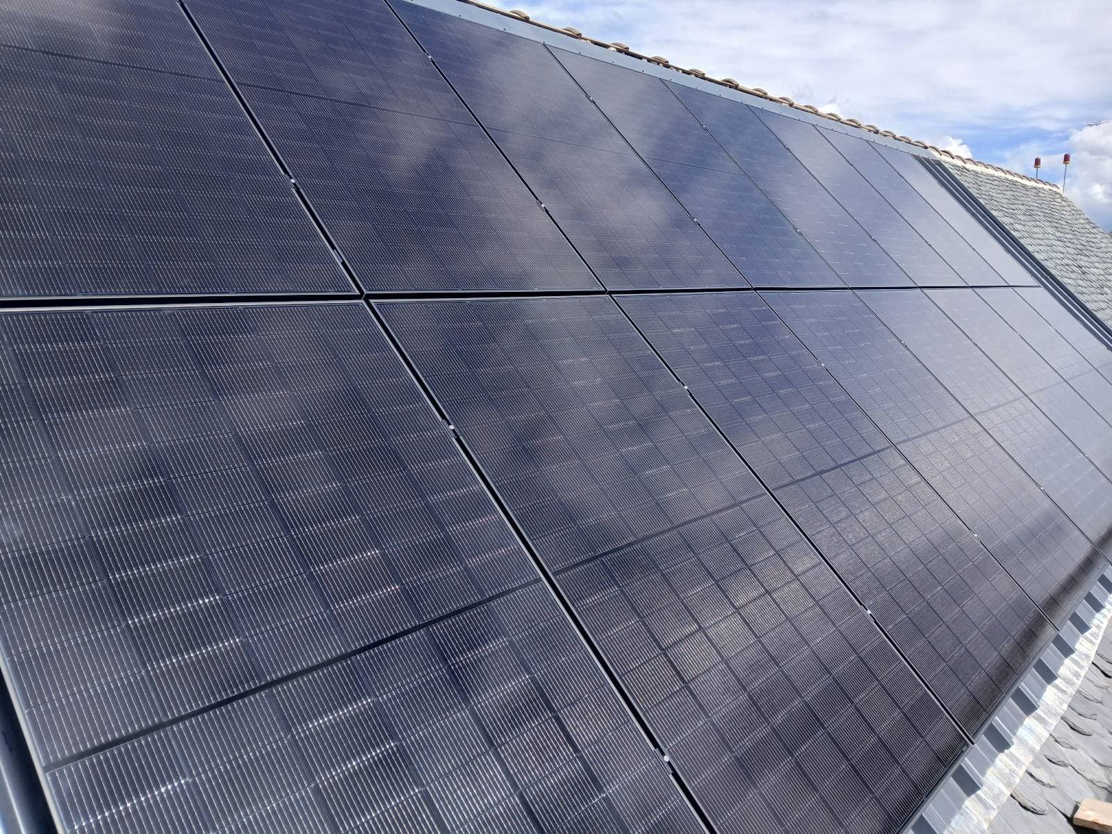 Rétrofit d'installation photovoltaïque de 8.0 kWc à Onet-le-Château