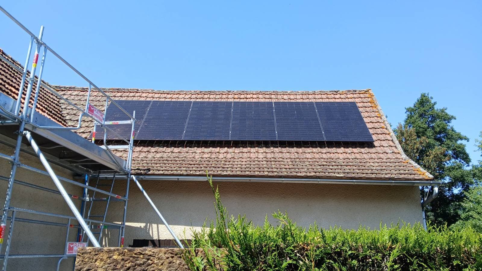 Installation photovoltaïque de 9.0 kWc à Leyme