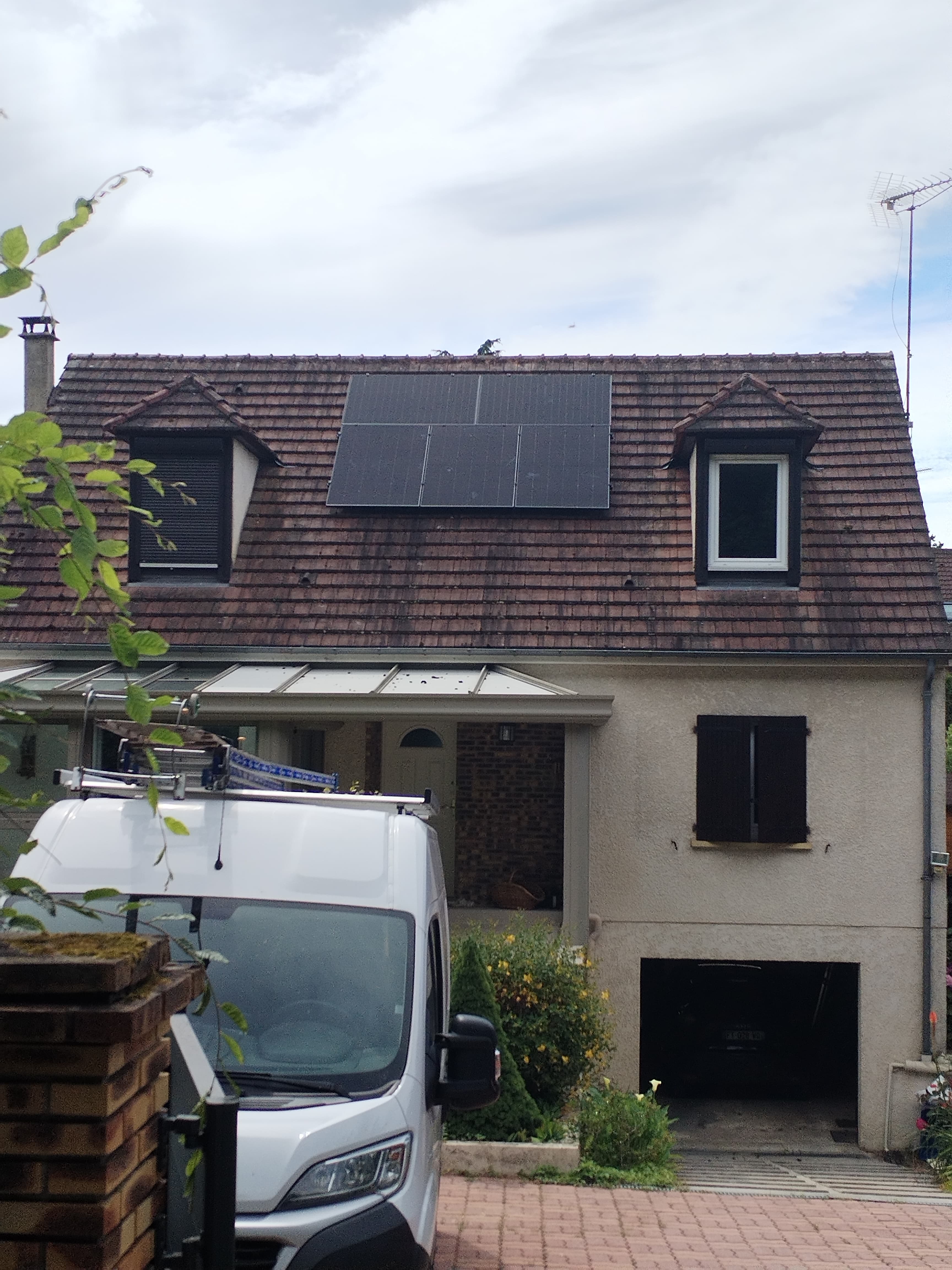 Installation photovoltaïque de 6.8 kWc à Saint-Léger-en-Yvelines