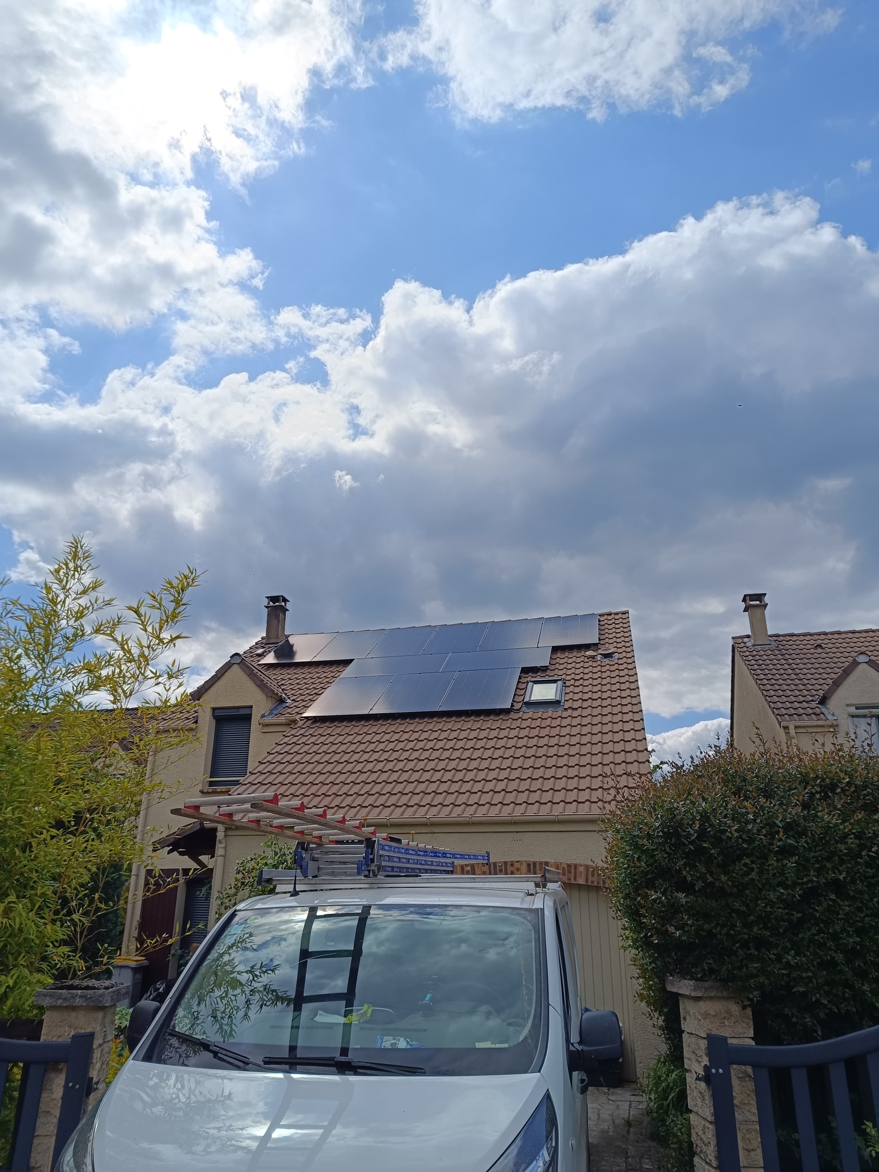 Installation photovoltaïque de 9.0 kWc à Vauréal