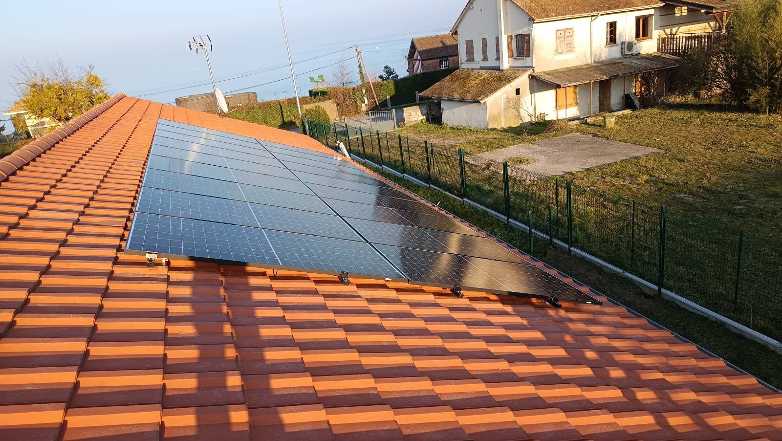 Installation photovoltaïque de 8.19 kWc à Excenevex (74)