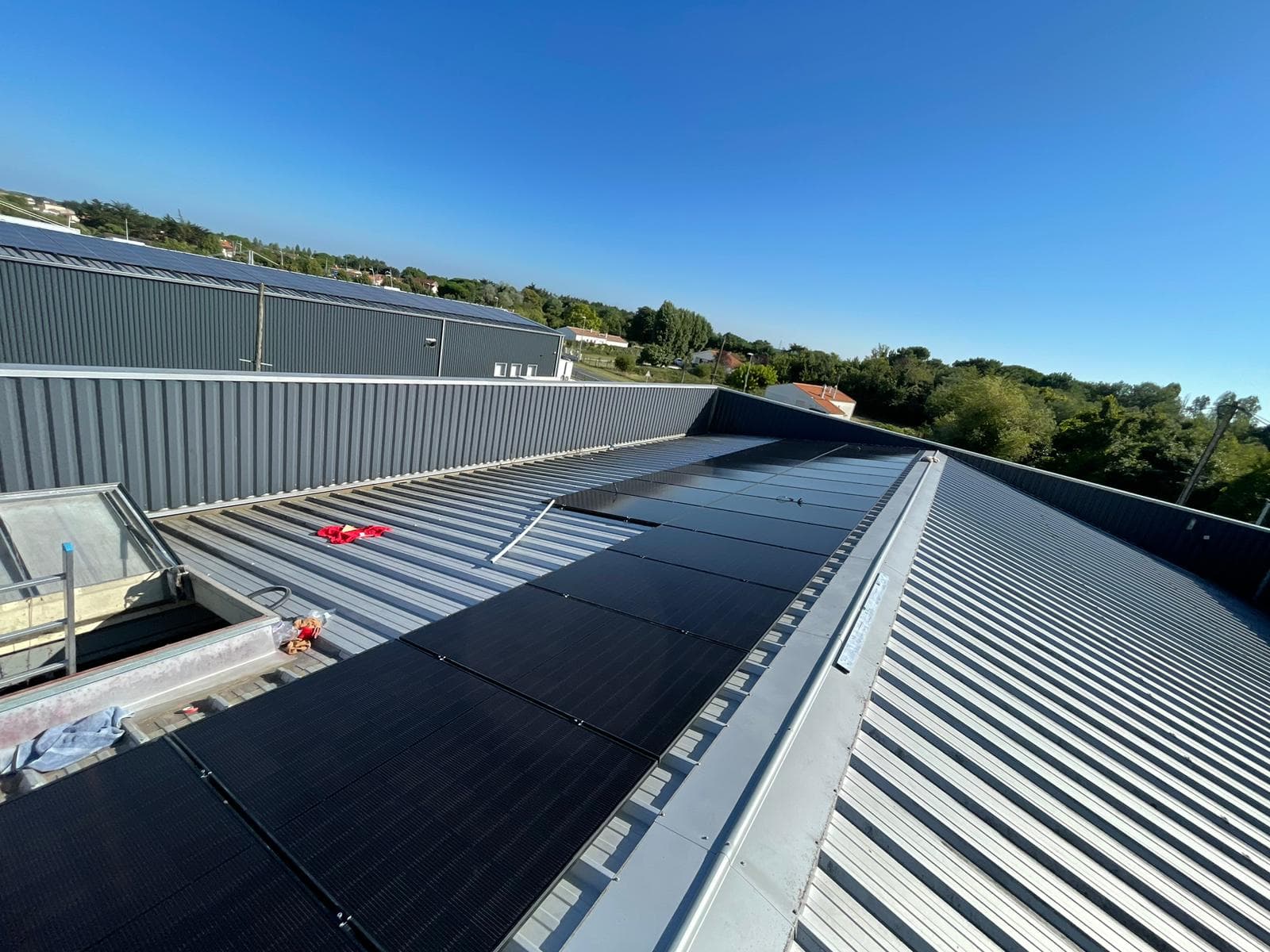 GARAGE Installation photovoltaïque de 24.0 kWc à Le Château-d'Oléron
