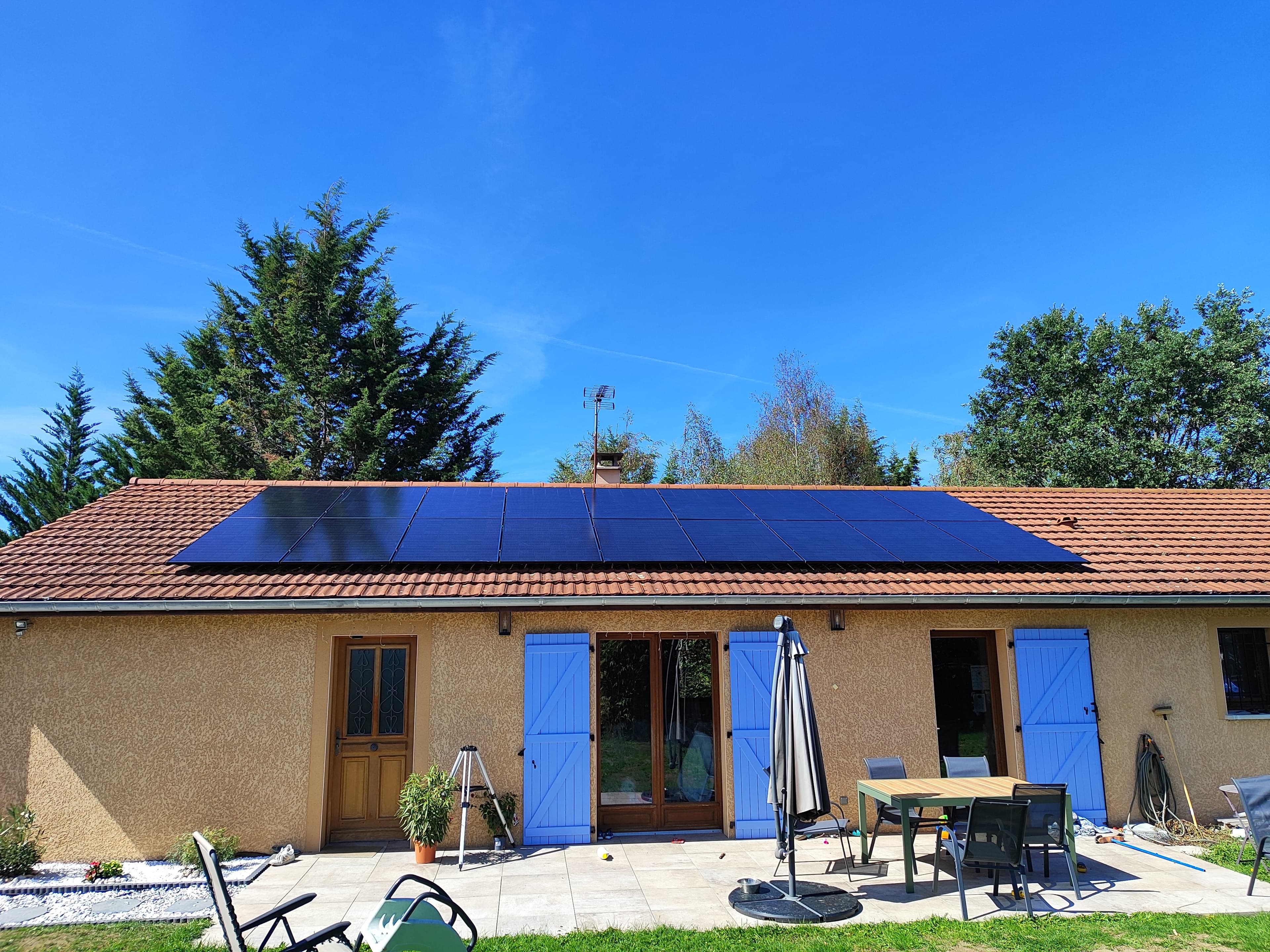 Installation photovoltaïque de 9.0 kWc à Renaison